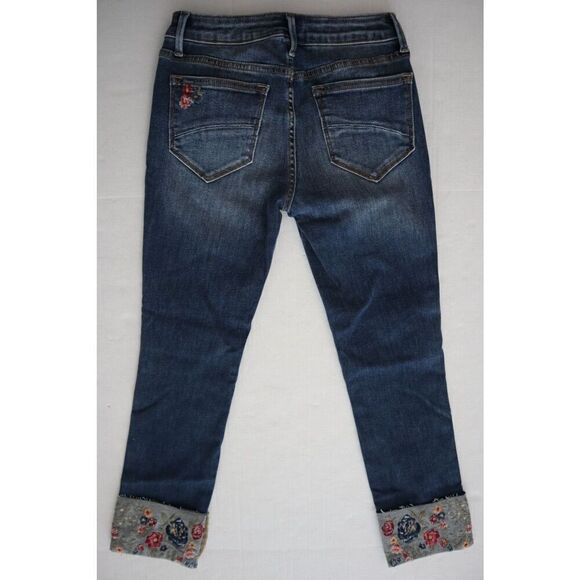 Driftwood Women Sz 25 Med. Wash Colette Floral Embroidered Cuffed Crop Jeans - Picture 2 of 10